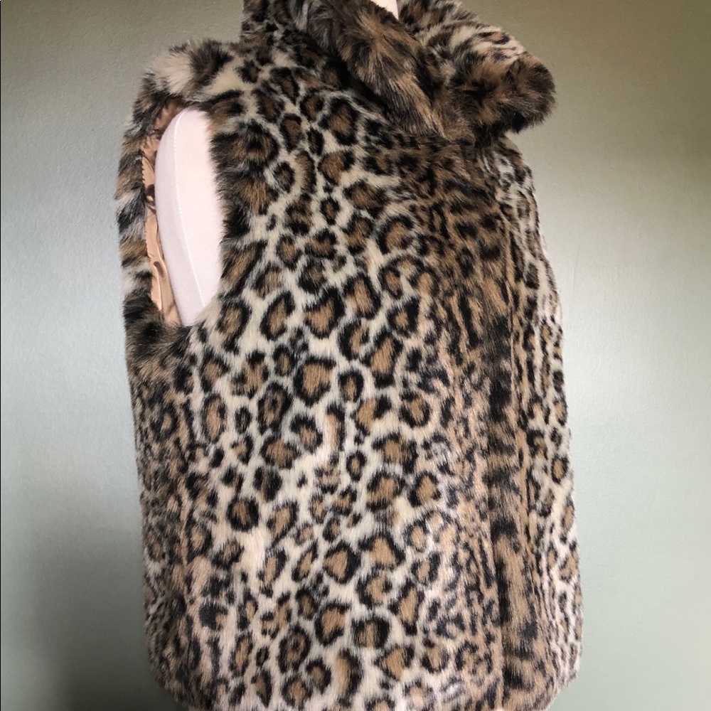 💋 VALERIE STEVENS LEOPARD FAUX FUR VEST  SZ M - Picture 6 of 11
